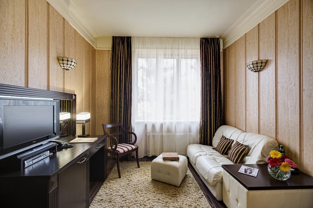 Baden-Baden Hotel Charków Zewnętrze zdjęcie