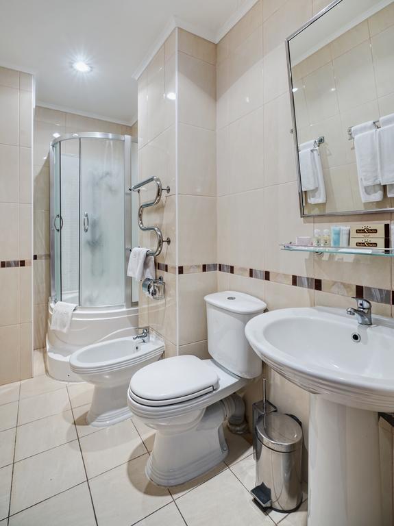 Baden-Baden Hotel Charków Zewnętrze zdjęcie