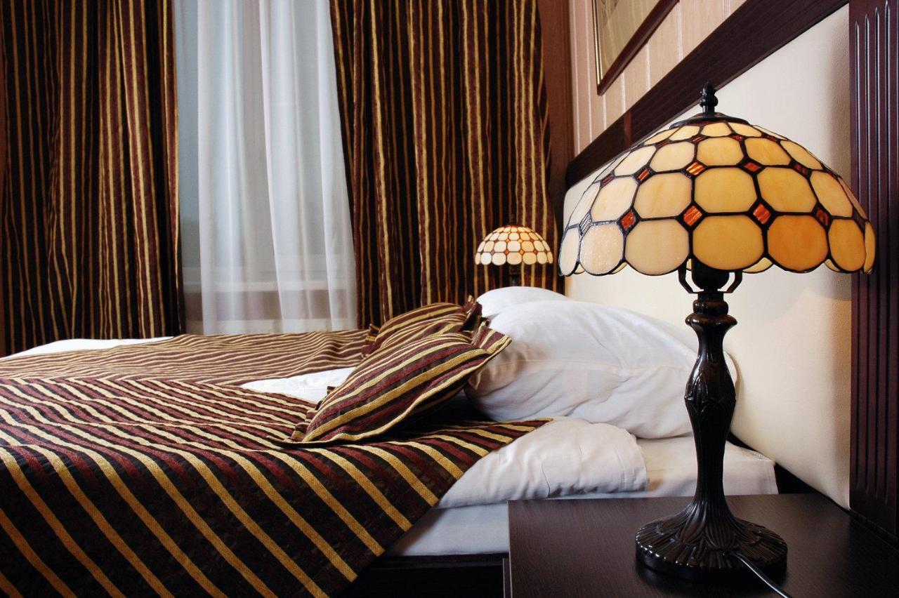 Baden-Baden Hotel Charków Pokój zdjęcie